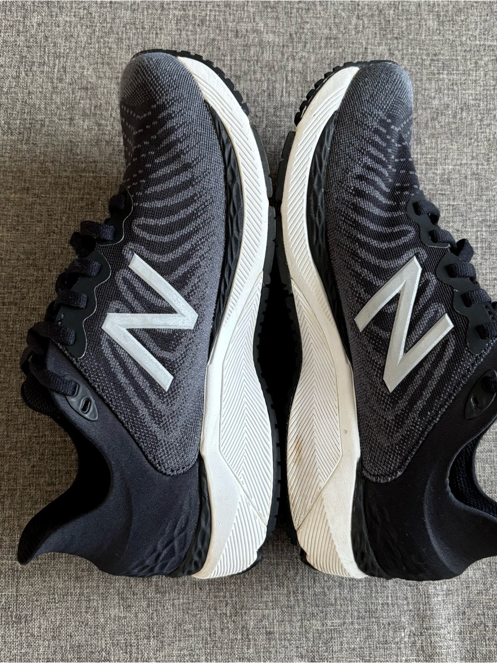 New Balance Fresh Foam 860v11 Black Lead Running Shoes Women’s Size 7.5D - Picture 5 of 8